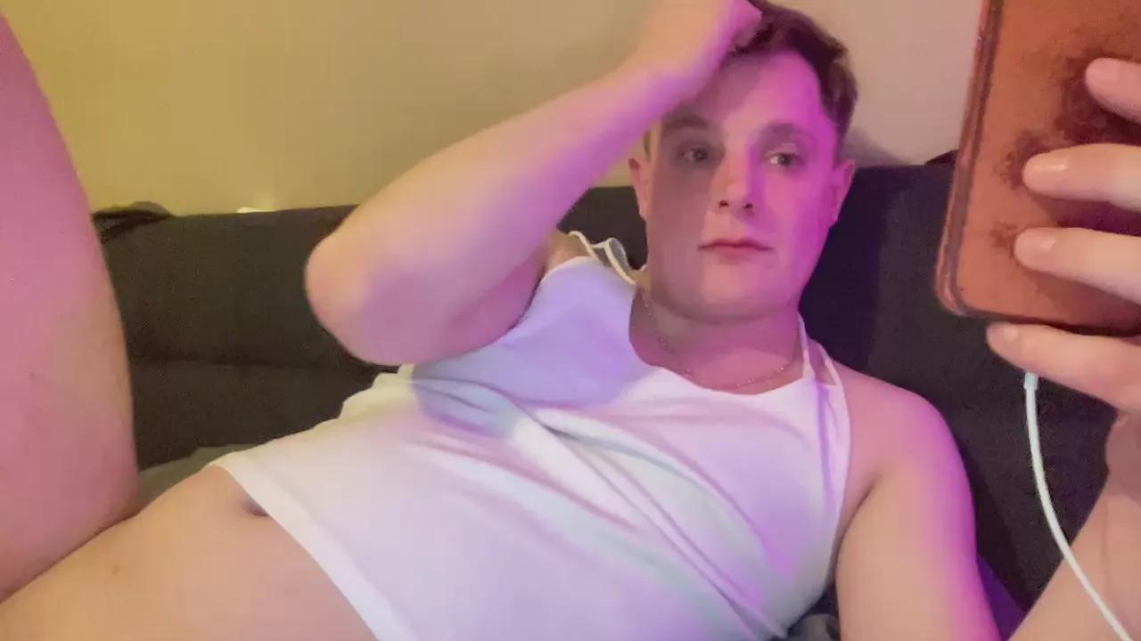 Kinkyroboy on Cam4 