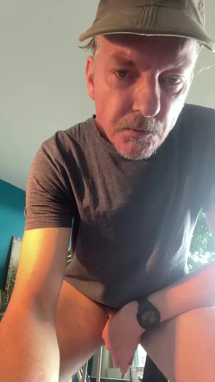 kommar on Cam4 