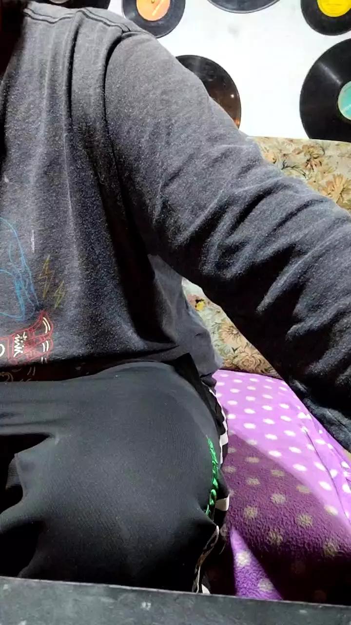 Labestia29 on Cam4 