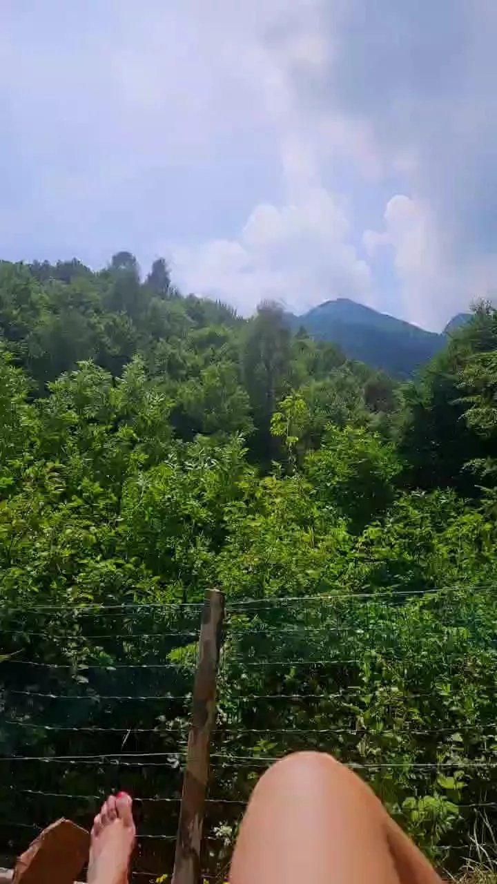 Offline LaReginaNera on Cam4