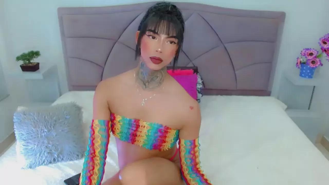 laurasweett18 on Cam4 