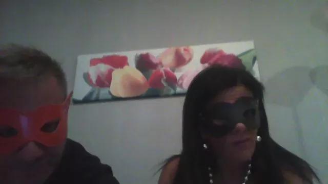Lauratonynapoli on Cam4 
