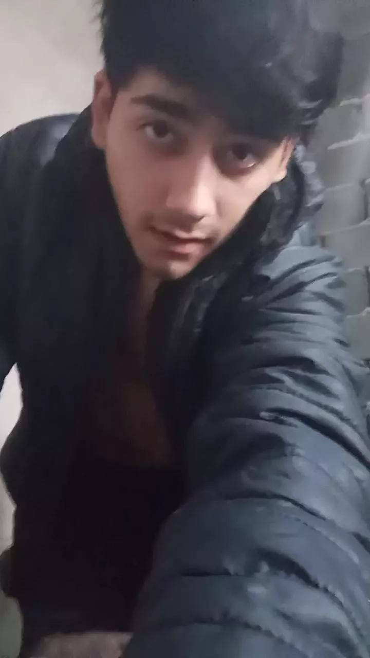 Lautumacho on Cam4 