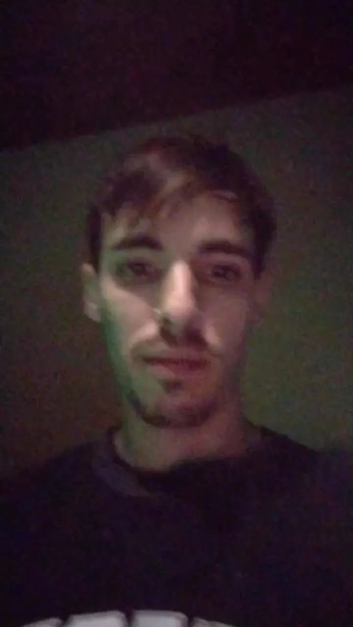 Offline leandrogallo on Cam4