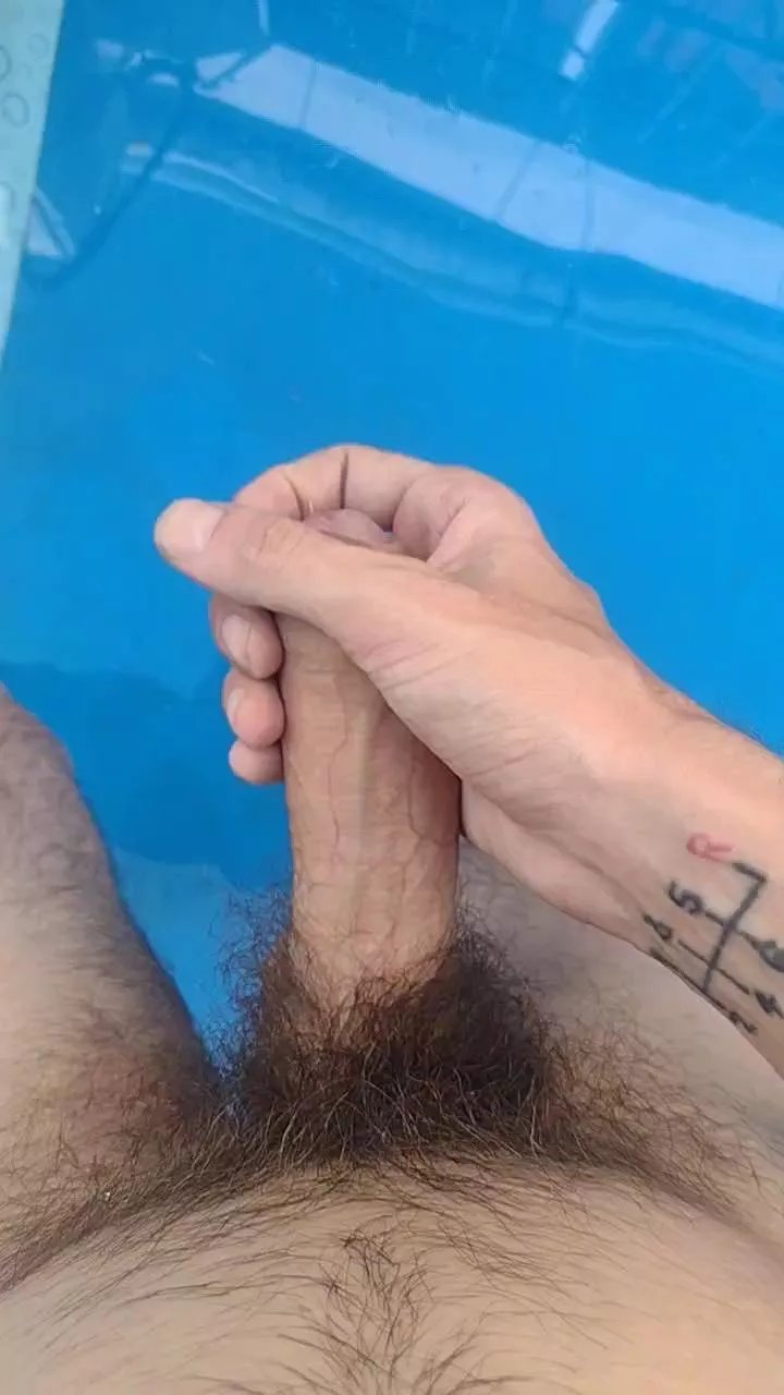 Offline leandrogallo on Cam4