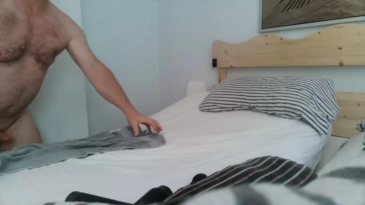 Lecker881 on Cam4 