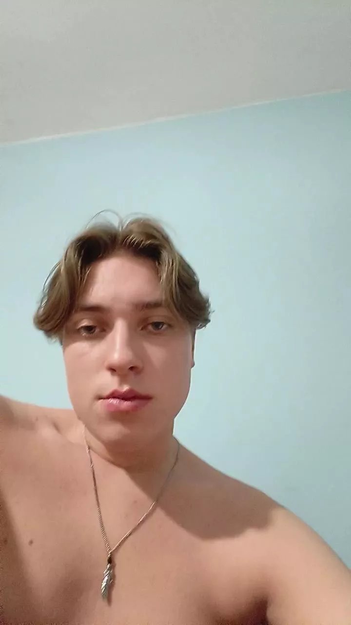 Offline lele356 on Cam4