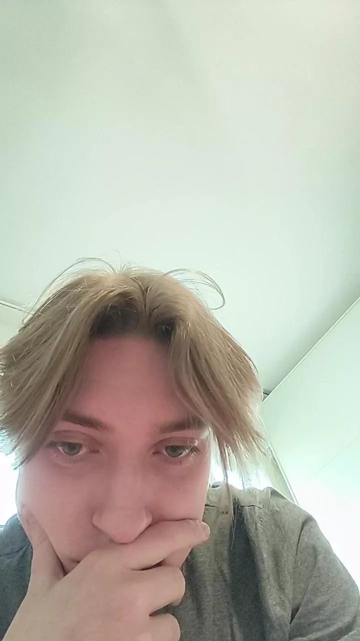 Offline lele356 on Cam4