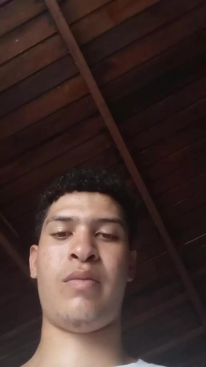 lenblanco1 on Cam4 