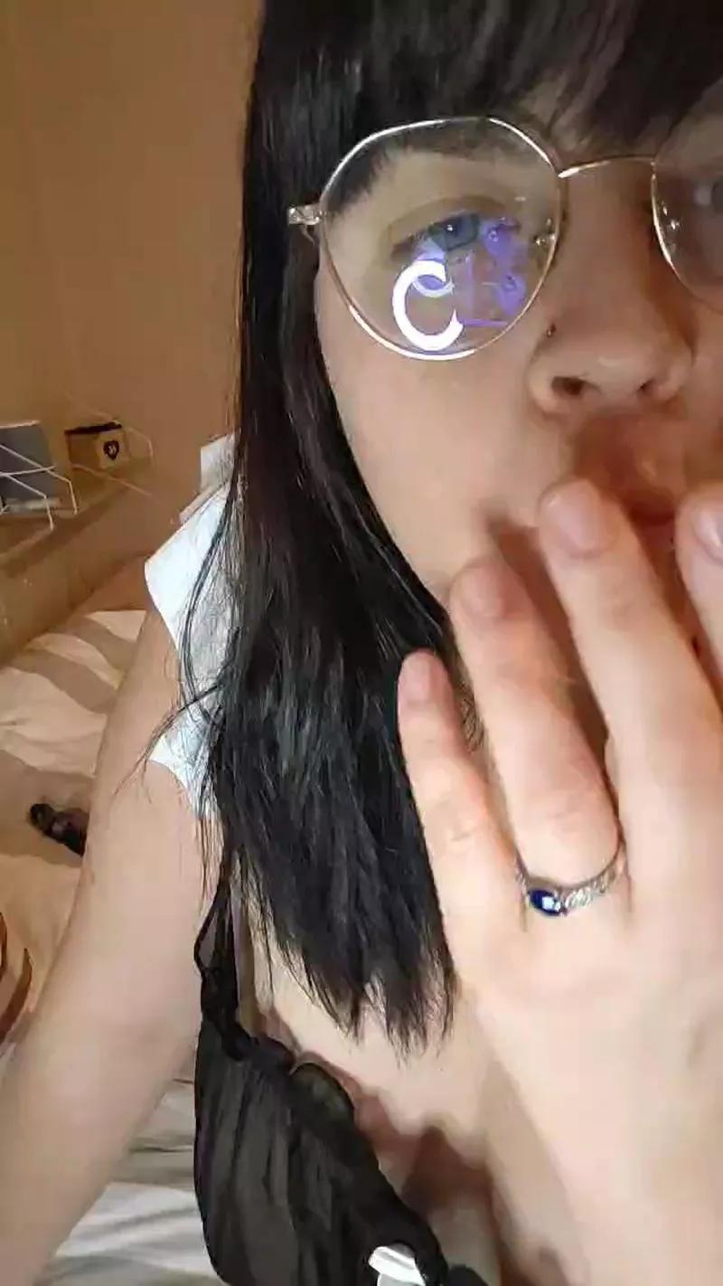 leuleusexy on Cam4 