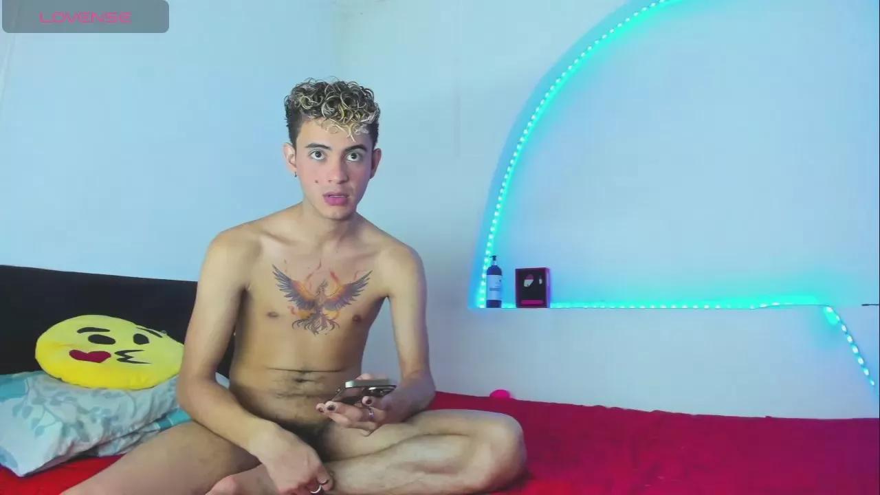 liaam_mendoza on Cam4 