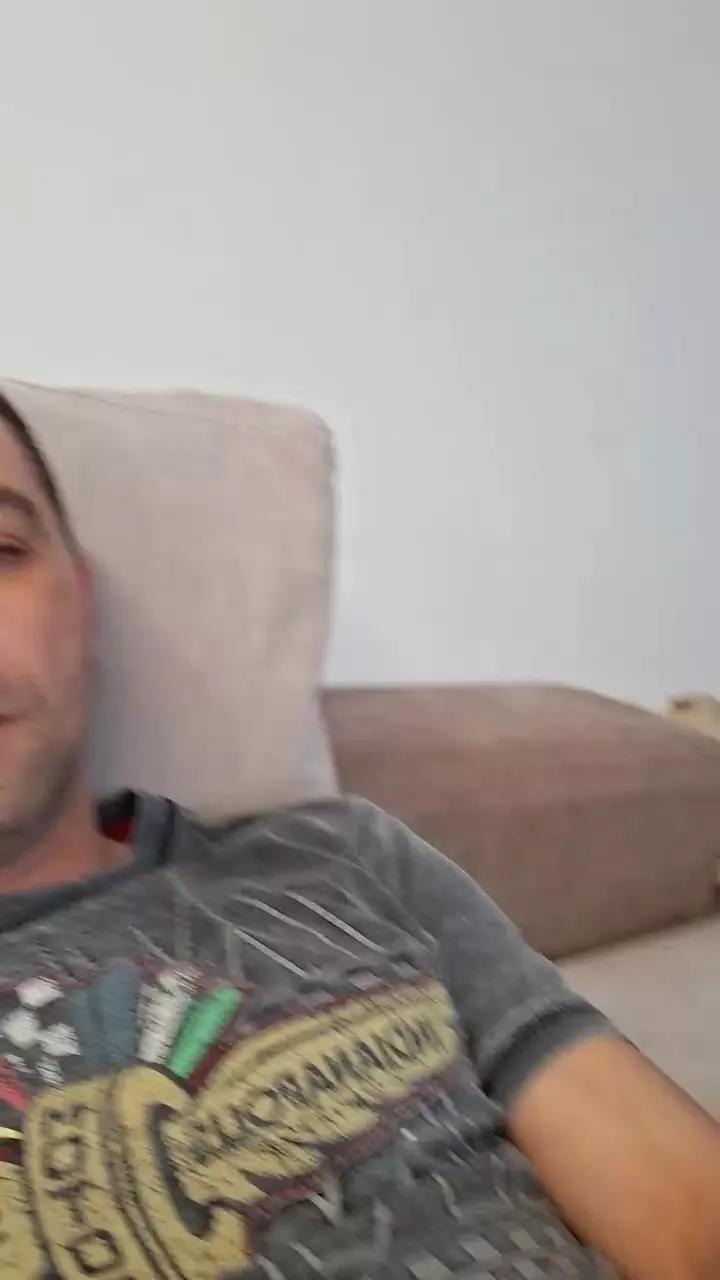libertininoi on Cam4 
