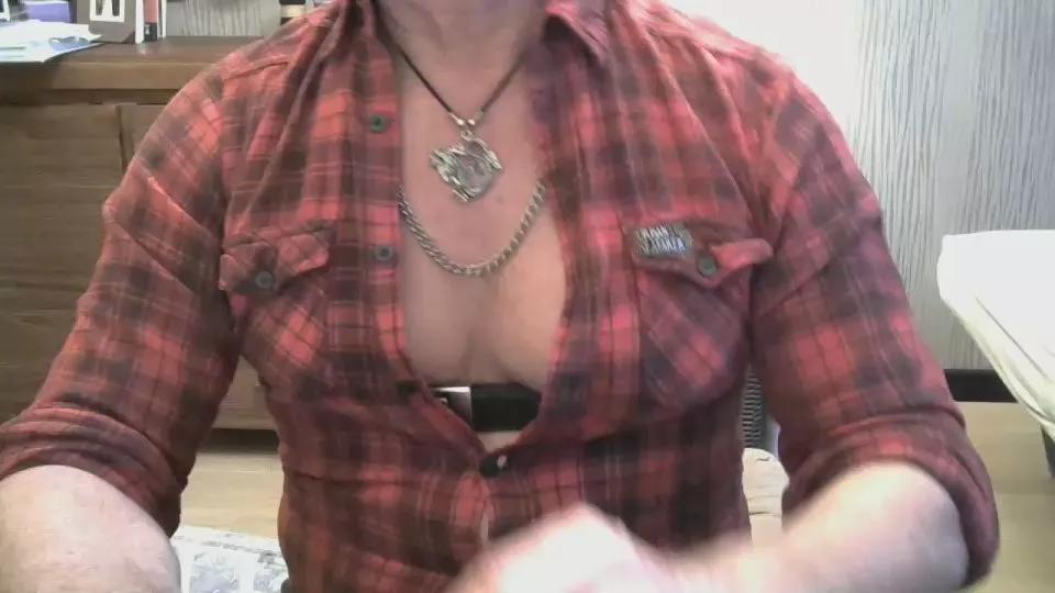 Longdorn on Cam4 