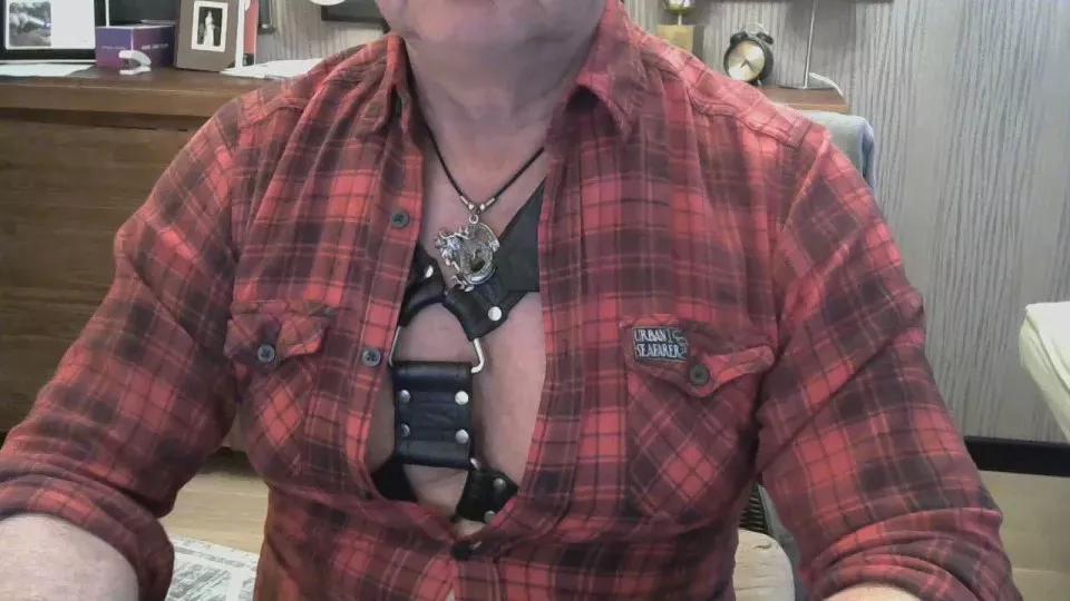 Longdorn on Cam4 