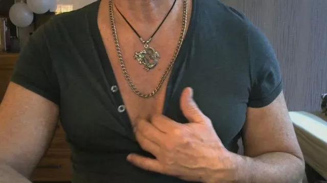 Longdorn on Cam4 