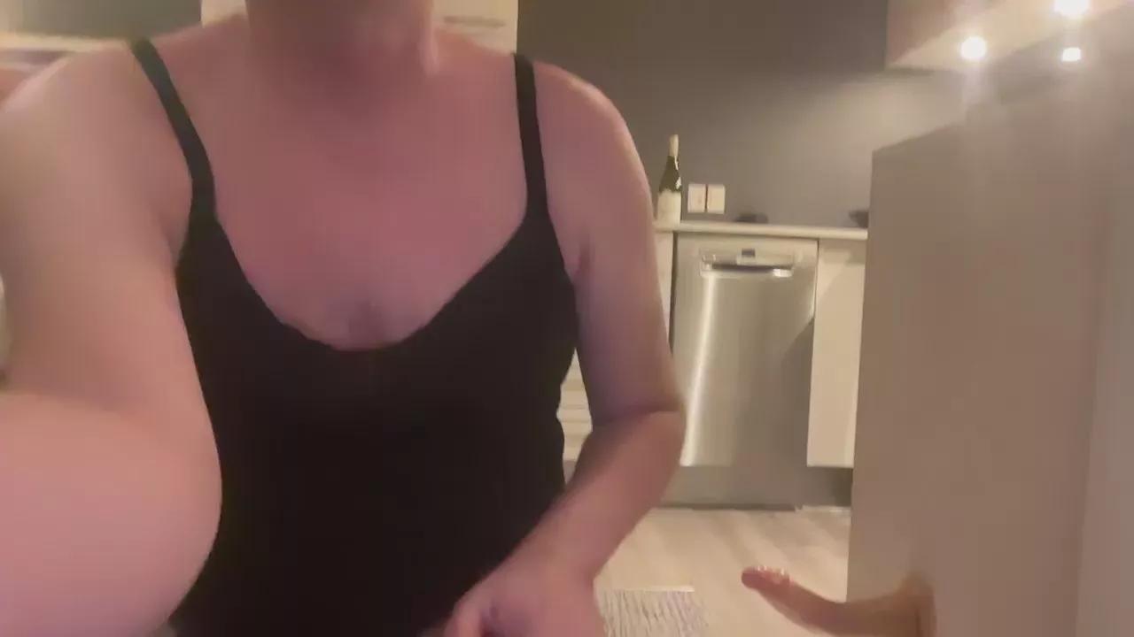 louisetv1 on Cam4 