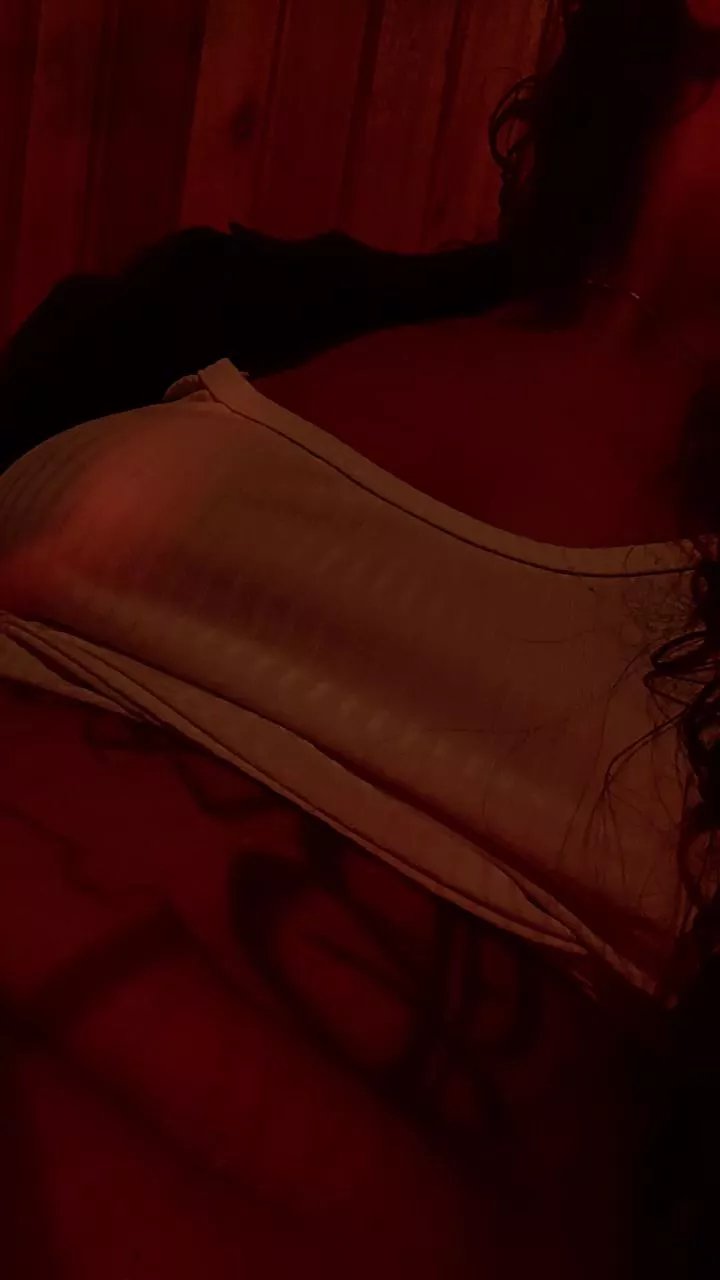 Offline luastts1 on Cam4