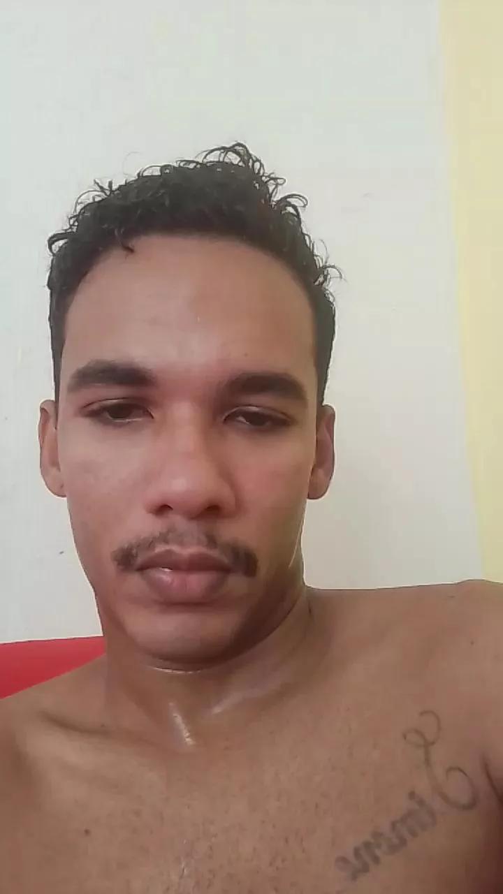 luhn_sexy on Cam4 