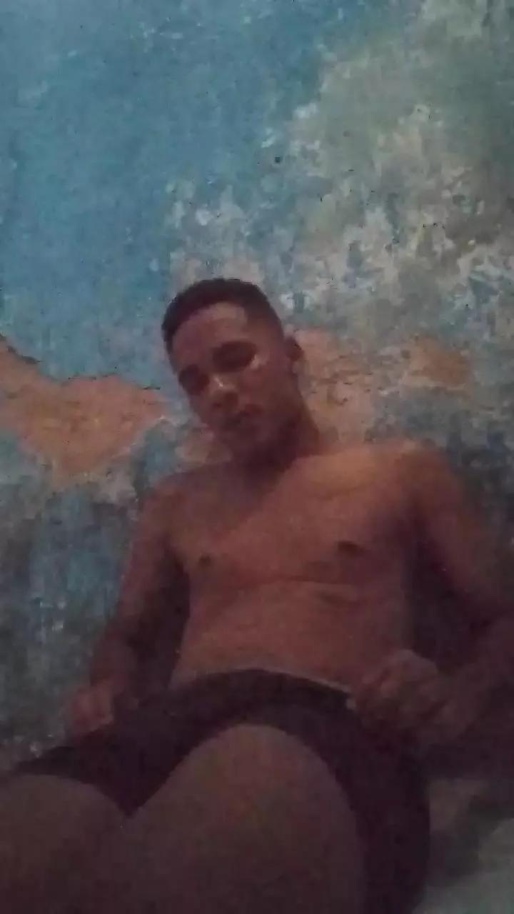 luhn_sexy on Cam4 