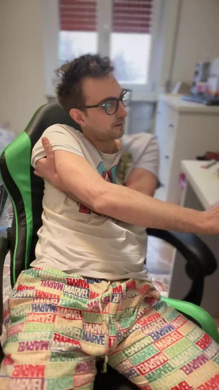 lunghibiondi on Cam4 