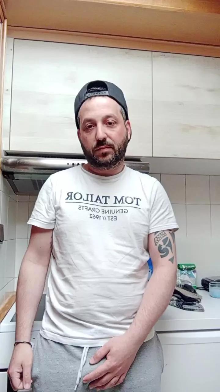 Luscio86 on Cam4 