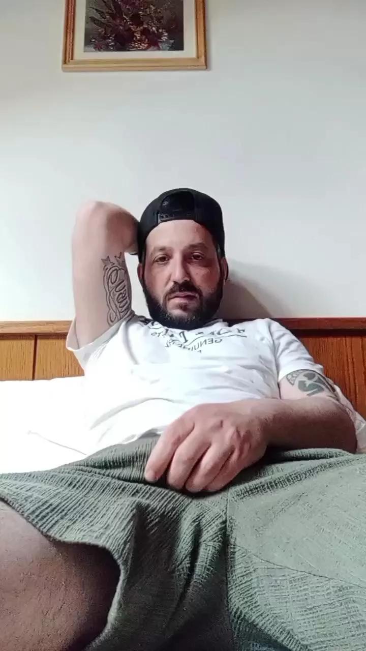 Luscio86 on Cam4 