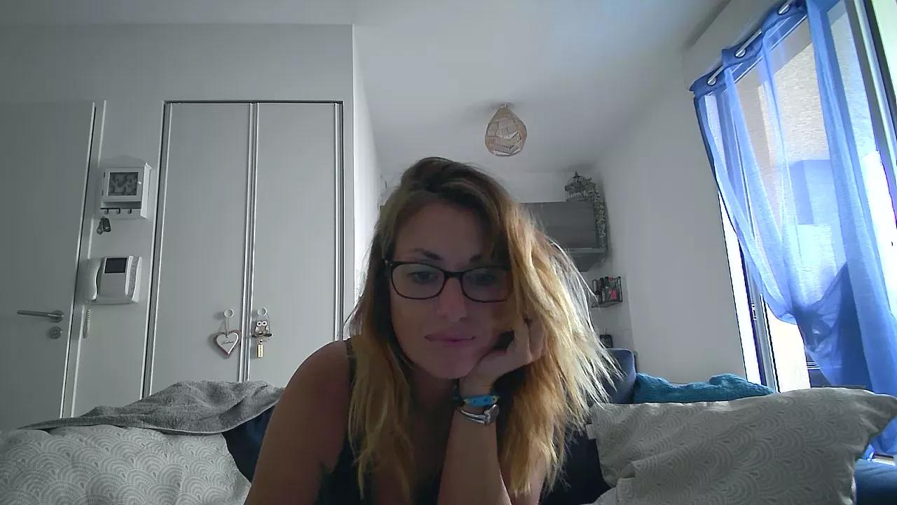 lynexxx on Cam4 