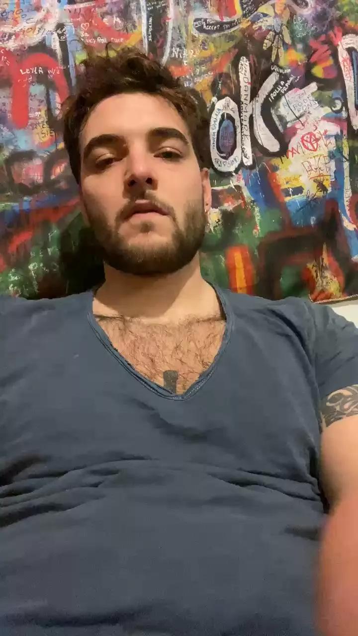 Machetero9 on Cam4 