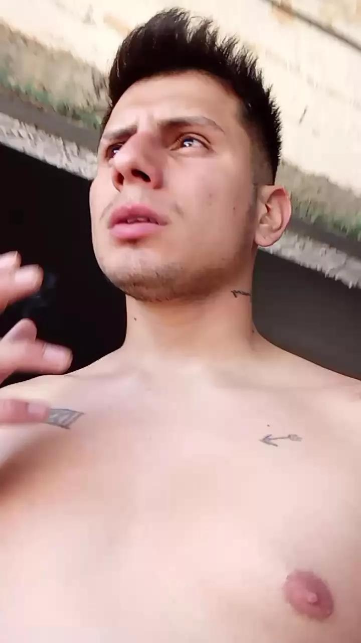 Machotexx_26 on Cam4 