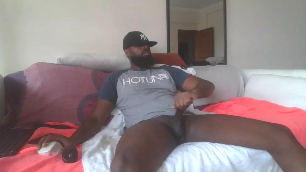 madblack on Cam4 