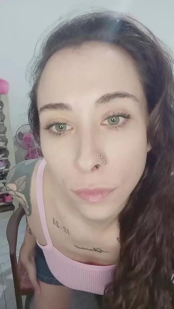 Maguitalunera on Cam4 