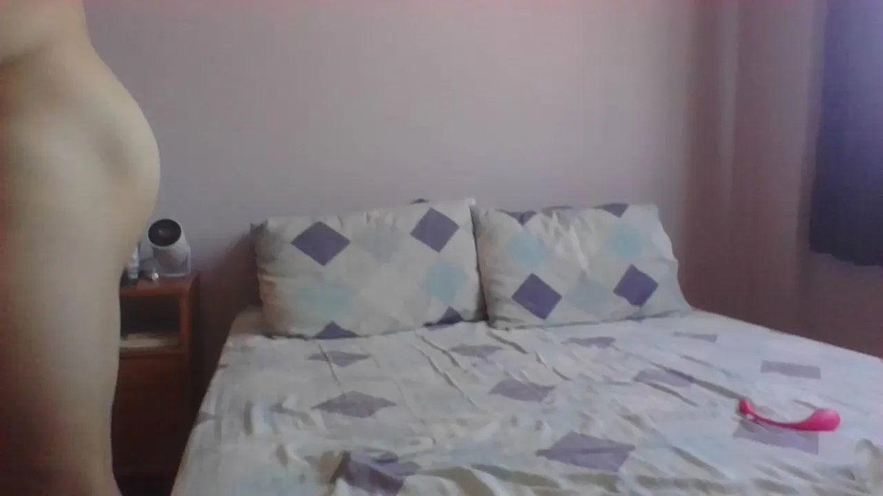 Offline manonthemoon3 on Cam4