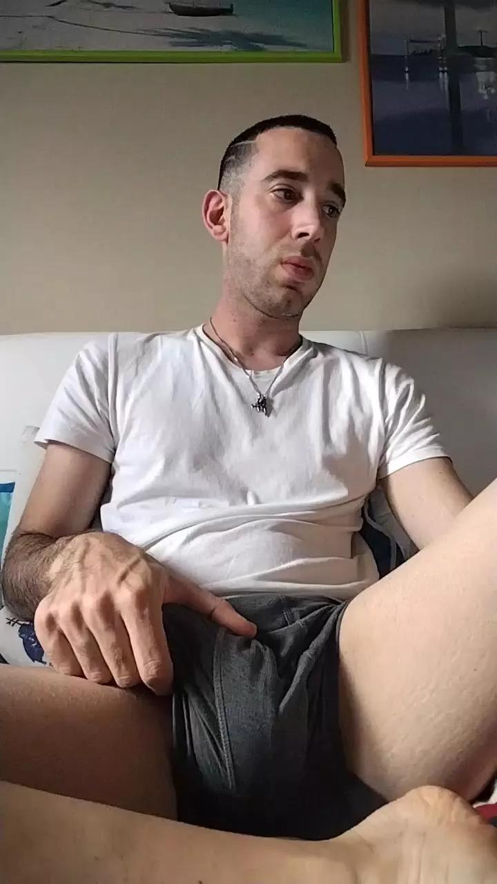 Markitos_1998 on Cam4 