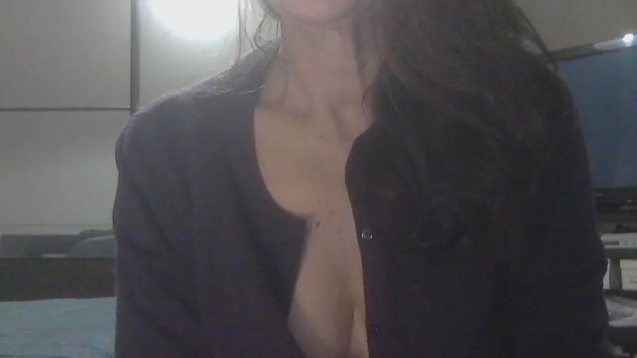 marymonella on Cam4 
