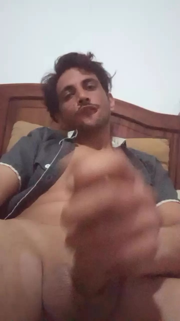 Offline mat32_fun on Cam4