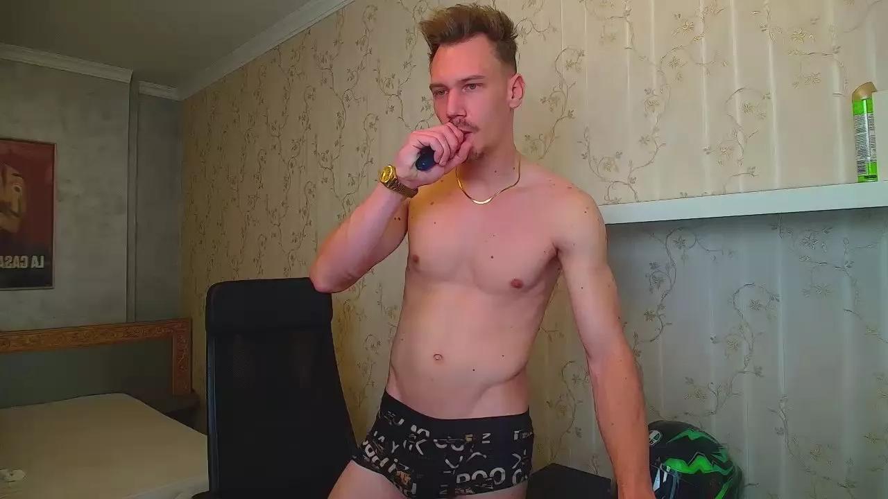 MateoBenjamin on Cam4 