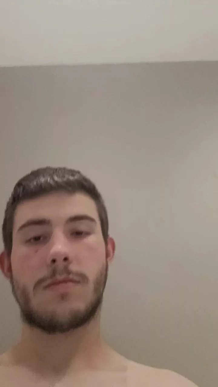 Offline matheopcs3 on Cam4