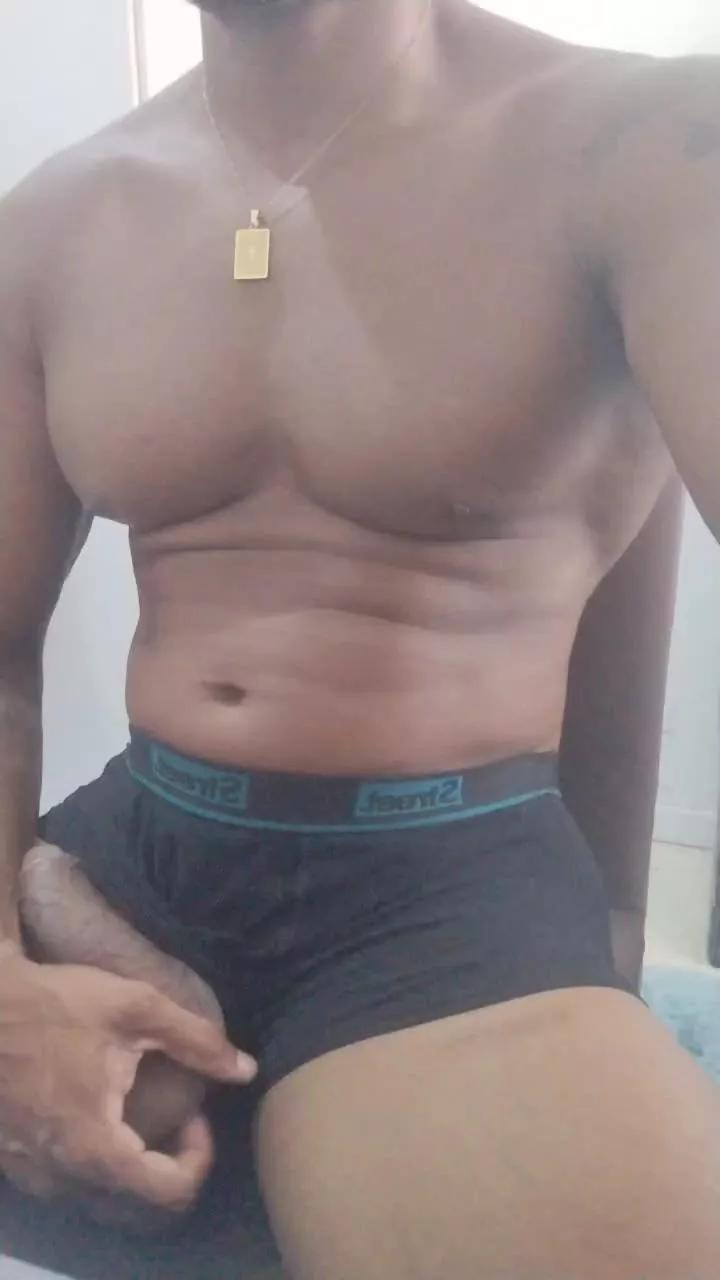 Maumau1986 on Cam4 