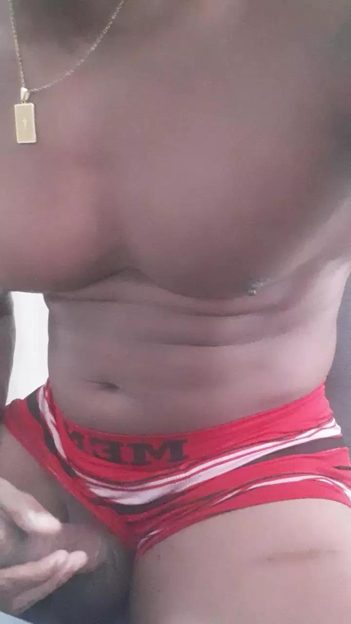 Maumau1986 on Cam4 