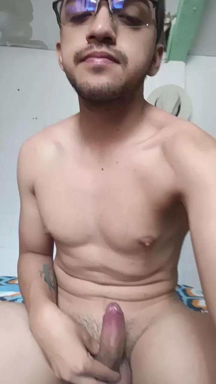 Mauroxpe on Cam4 