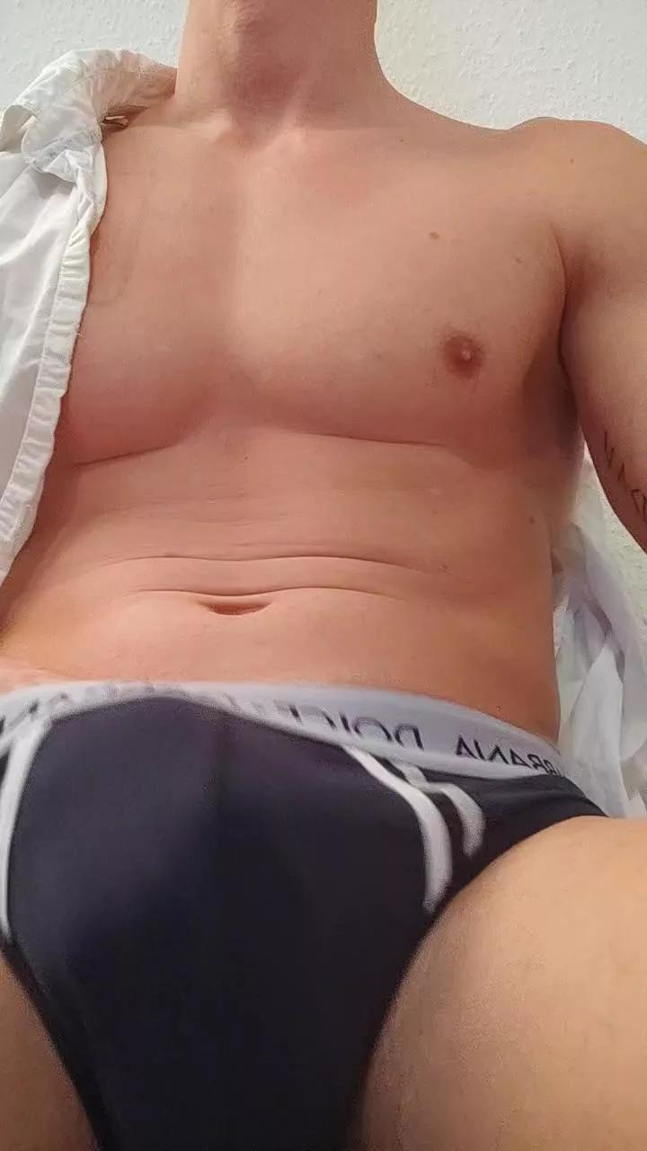 Maxim98765 on Cam4 