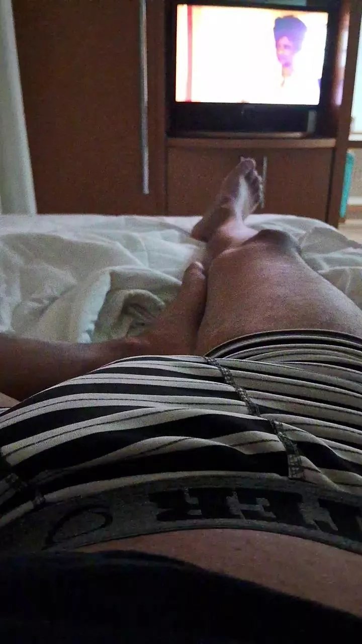 Offline maxjuniorhot on Cam4