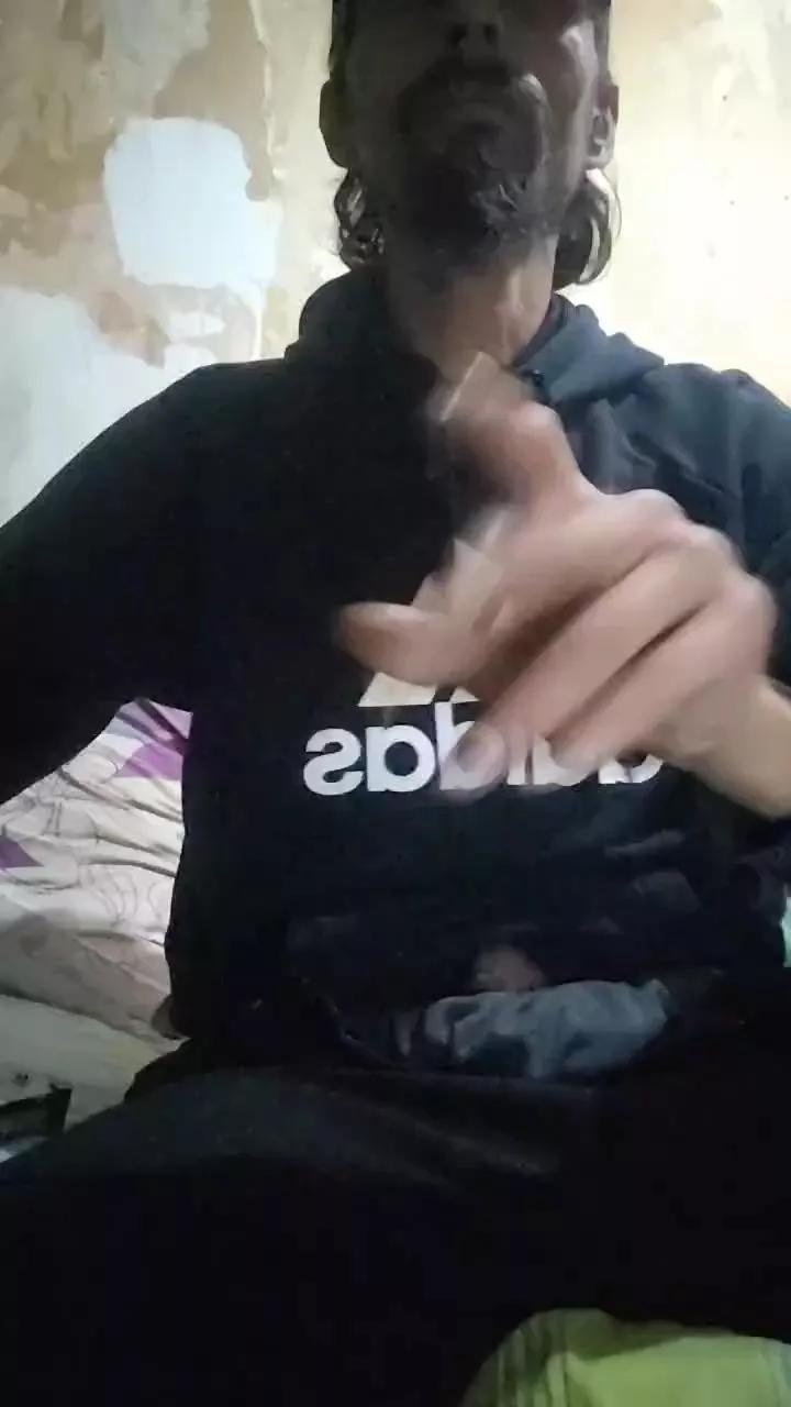 maxpowers84 on Cam4 