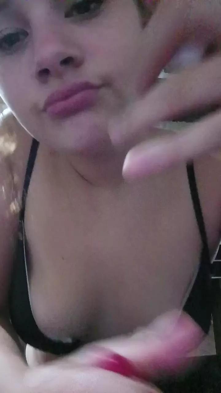 Meluu5 on Cam4 