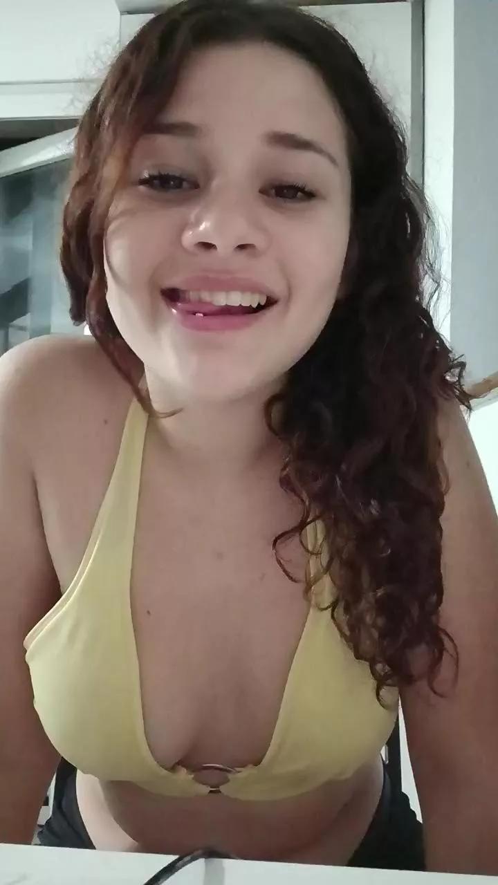 Meluu5 on Cam4 