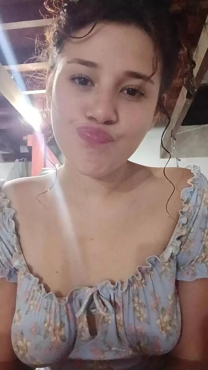 Meluu5 on Cam4 