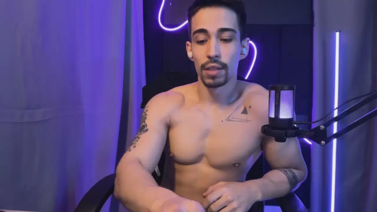 mettew22c on Cam4 