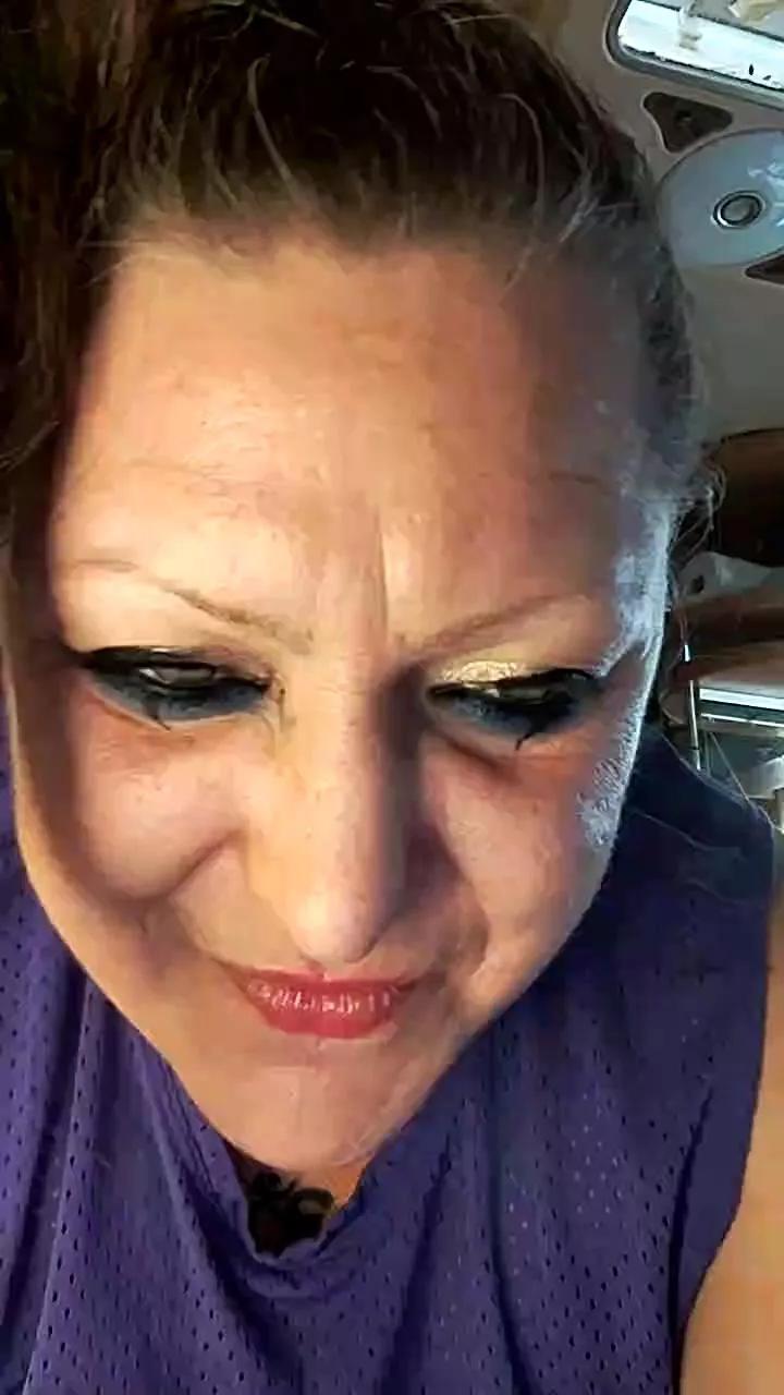 MissKemikal on Cam4 