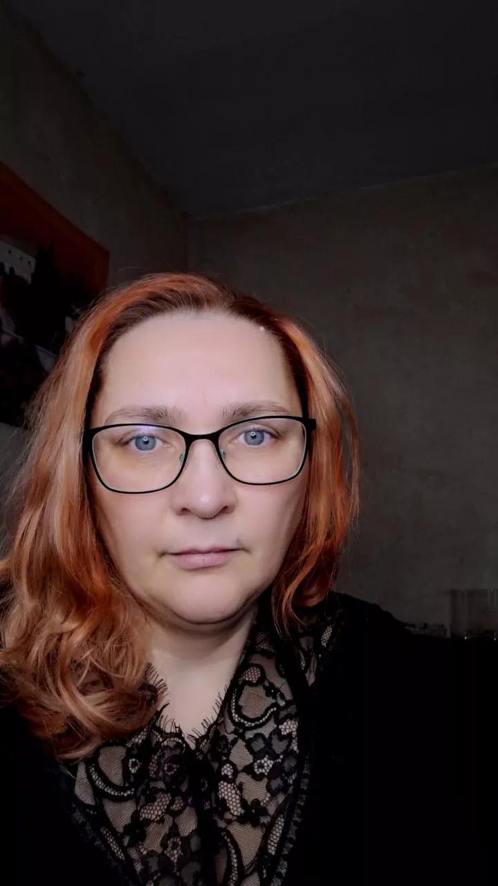 mollig42 on Cam4 