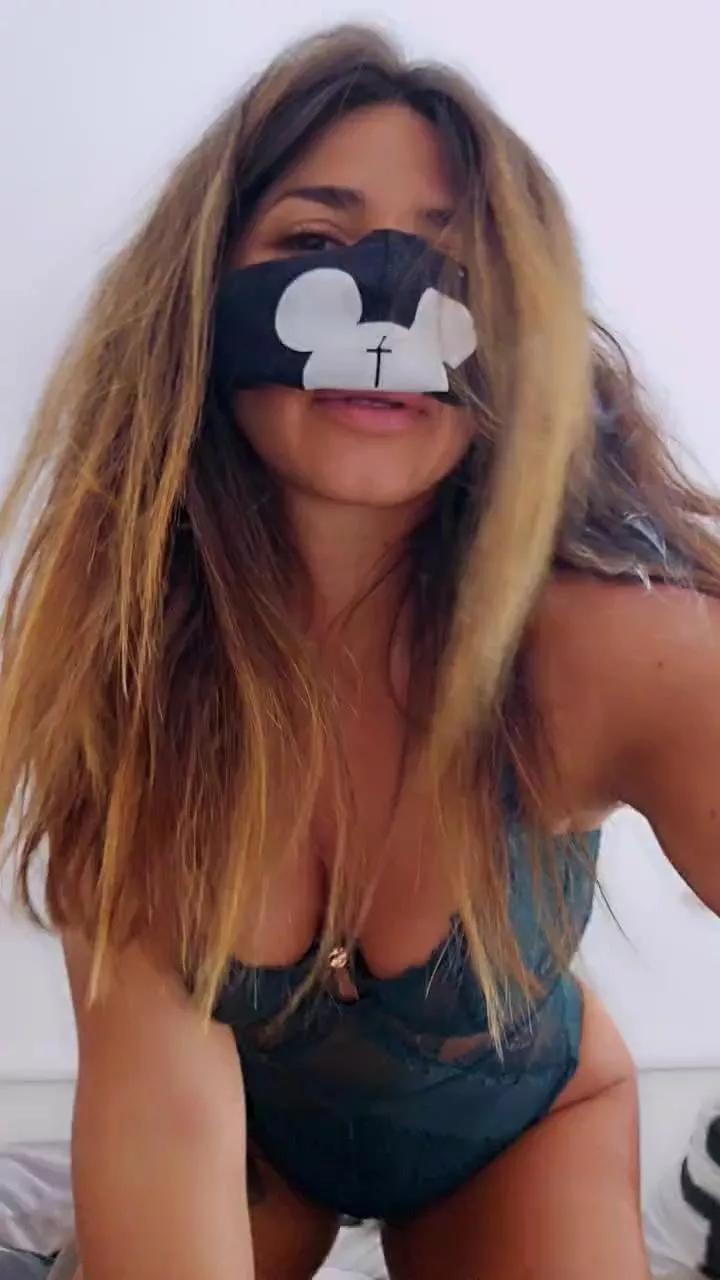Monalisa2023 on Cam4 